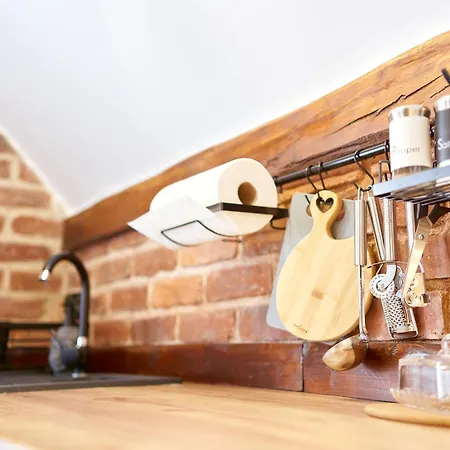 Sowi * غووشيتسا