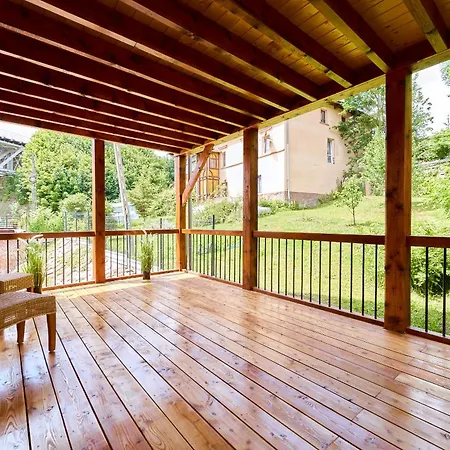 Sowi * غووشيتسا