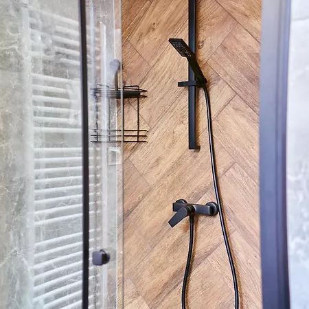 Sowi * غووشيتسا