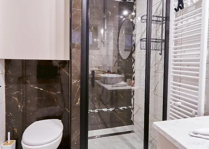 Sowi グウシツァ