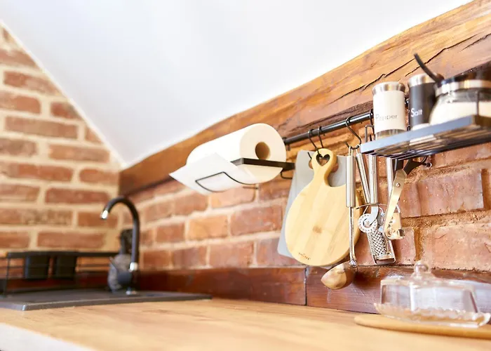 Sowi * グウシツァ