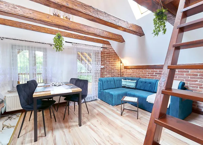 Sowi アパート グウシツァ